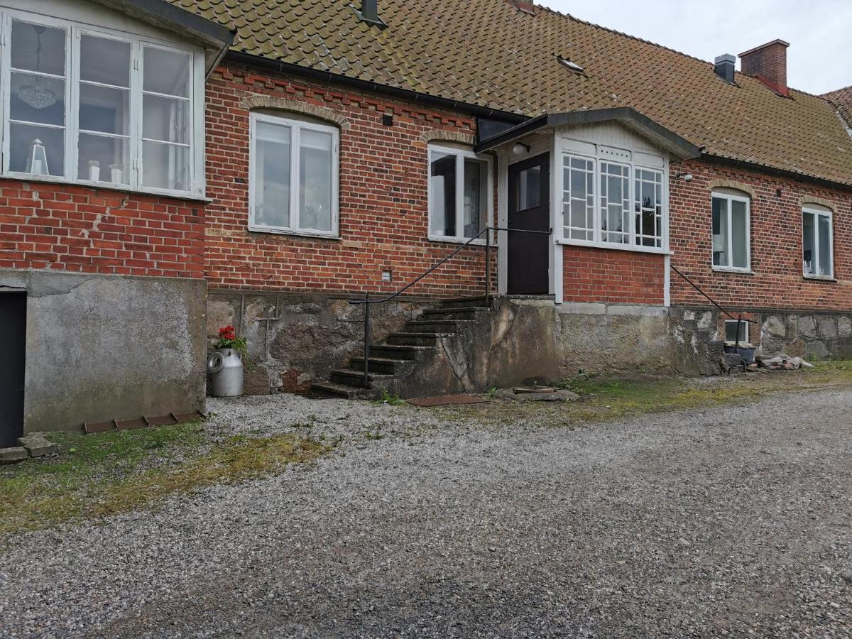 Апартаменти Gamla Skolan Rum & Oevernattning I Spjutstorp Екстер'єр фото